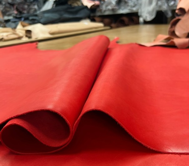 Краст Х2 (красный) ,1.8-2.0 мм,без финиша, средний размер 180-200 дм²